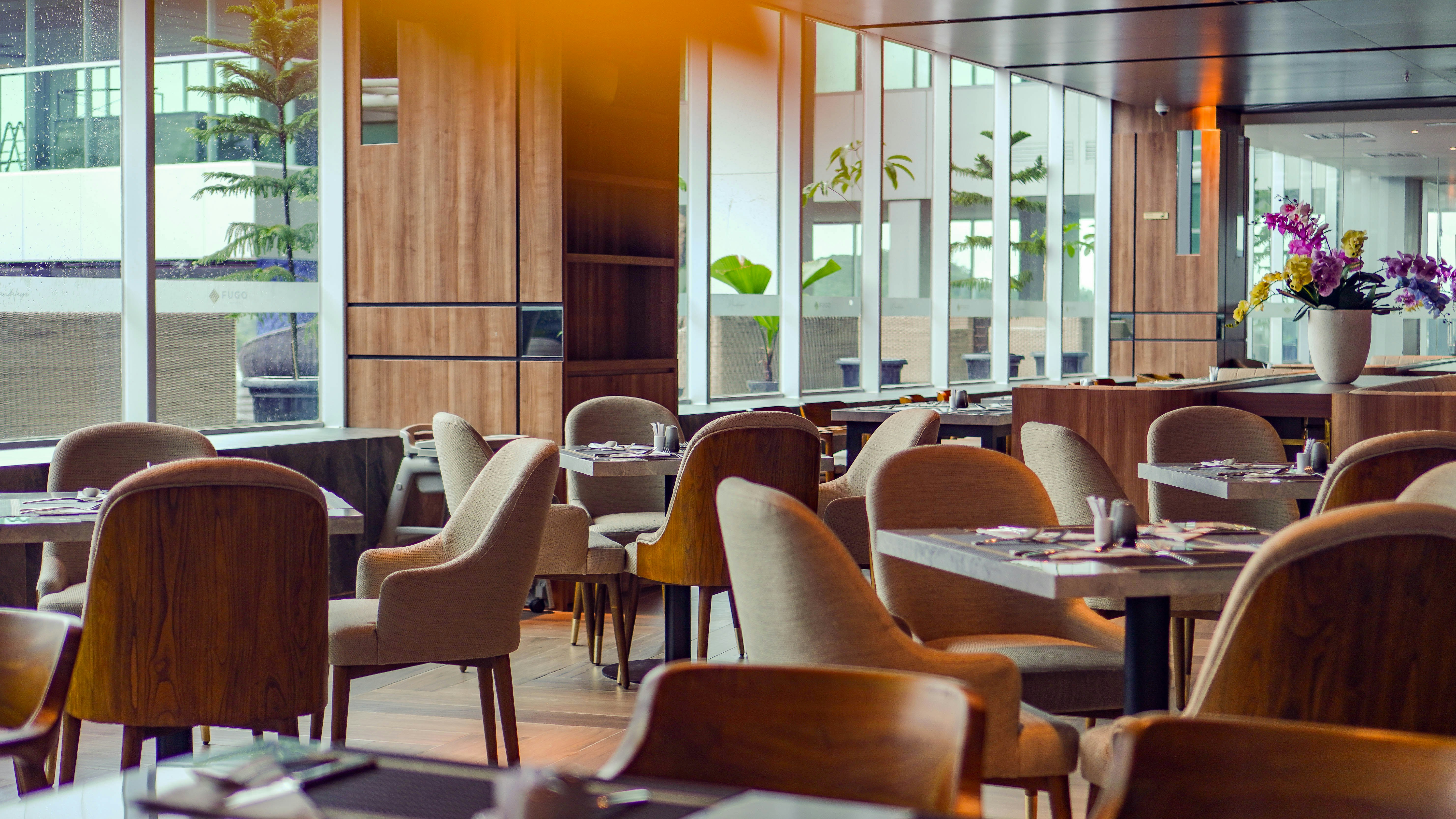 Borongan Peralatan Restoran Stainless Bekas
